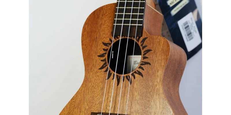Baton Rouge V2-CCE Sun Concert Ukulele Cutaway Electro - Image 3