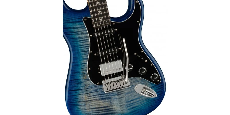 Fender Limited Edition American Ultra Stratocaster HSS Denim Burst - Image 4