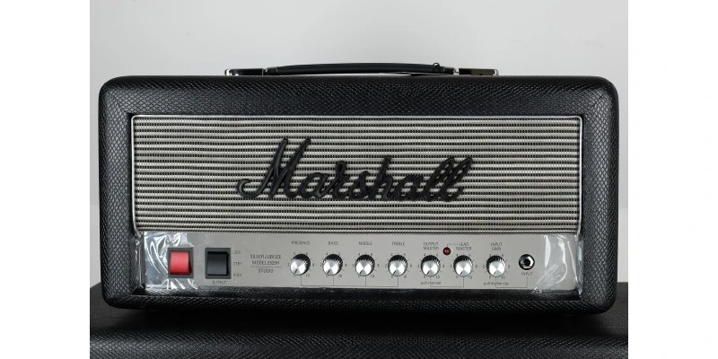 Marshall Design Store 2525H With JVMC212 Black Snakeskin Half Stack - Image 5