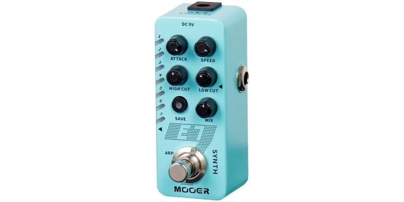 MOOER E7 Polyphonic Guitar Synth Pedal - Image 3