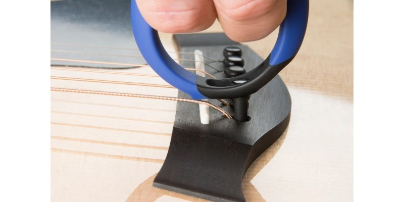 MusicNomad GRIP Puller Premium Bridge Pin Puller - Image 8