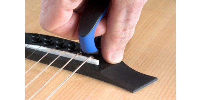 MusicNomad GRIP Puller Premium Bridge Pin Puller - Image 9