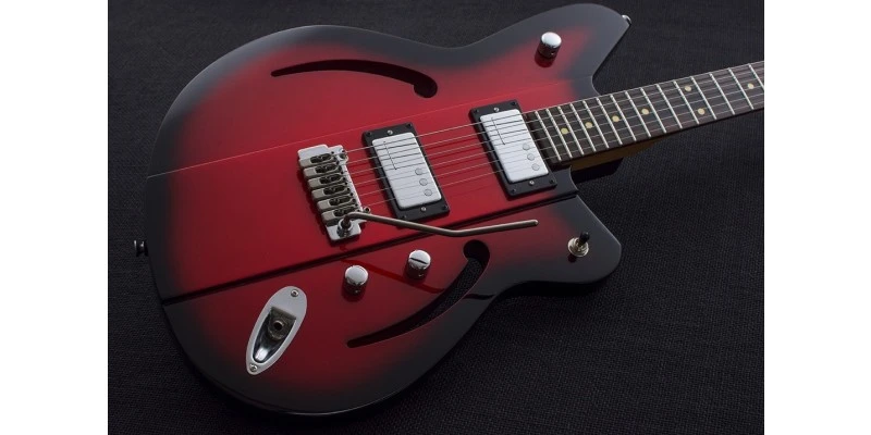 Reverend Airsonic W Metallic Red Burst - Image 4