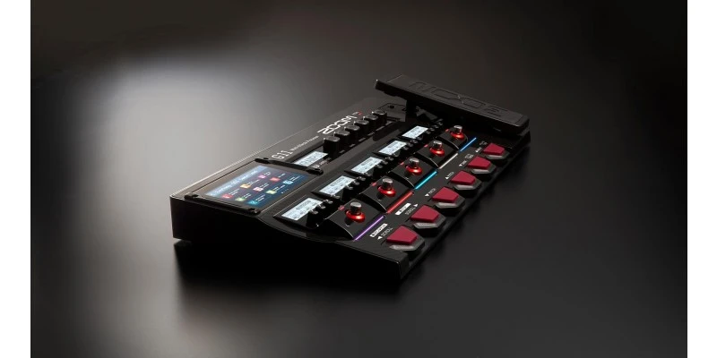 Zoom G11 Guitar Multi-Effect Processor - Image 7